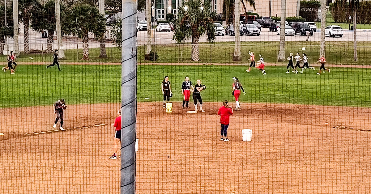 Three Quick Recruiting Tips for Softball Players